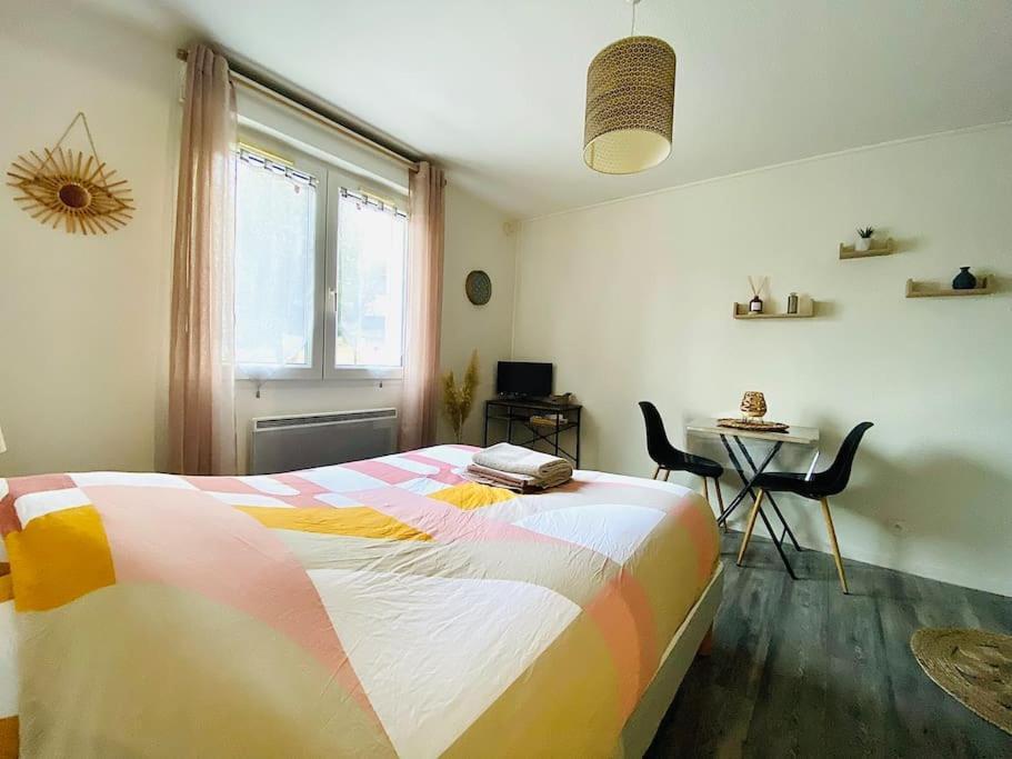 Apartmán Au Calme Confort & Proche Centre Le Mans Exteriér fotografie