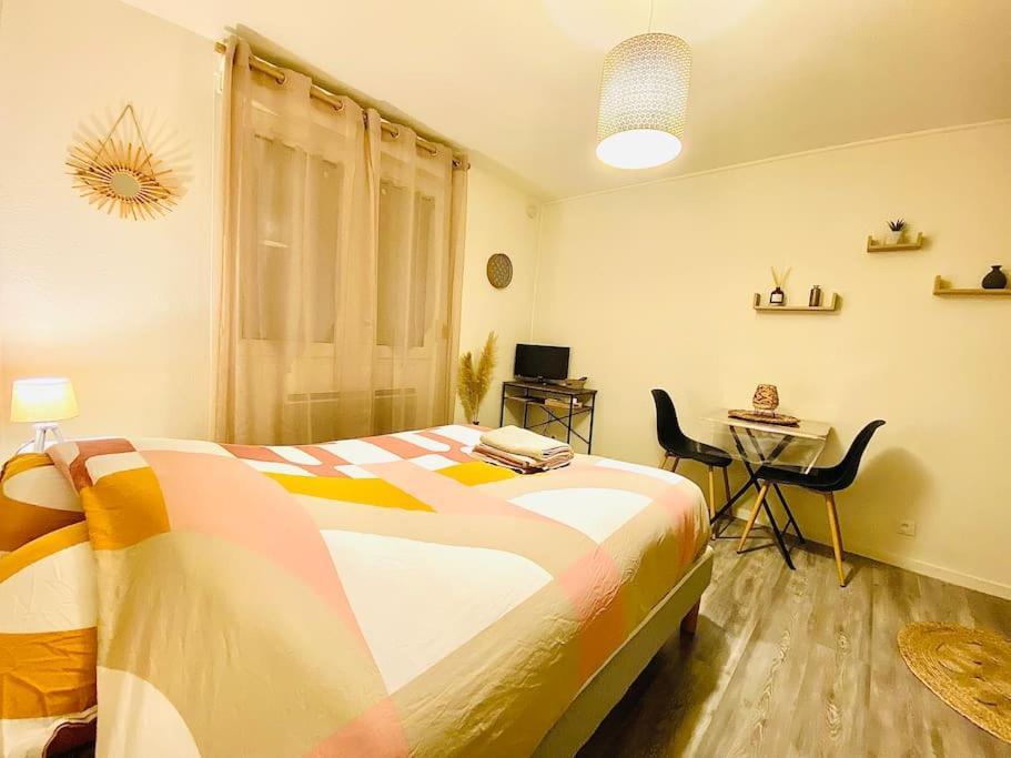 Apartmán Au Calme Confort & Proche Centre Le Mans Exteriér fotografie